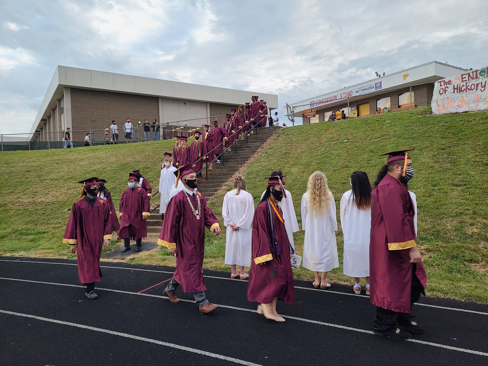Hickory High Graduation (15).jpg